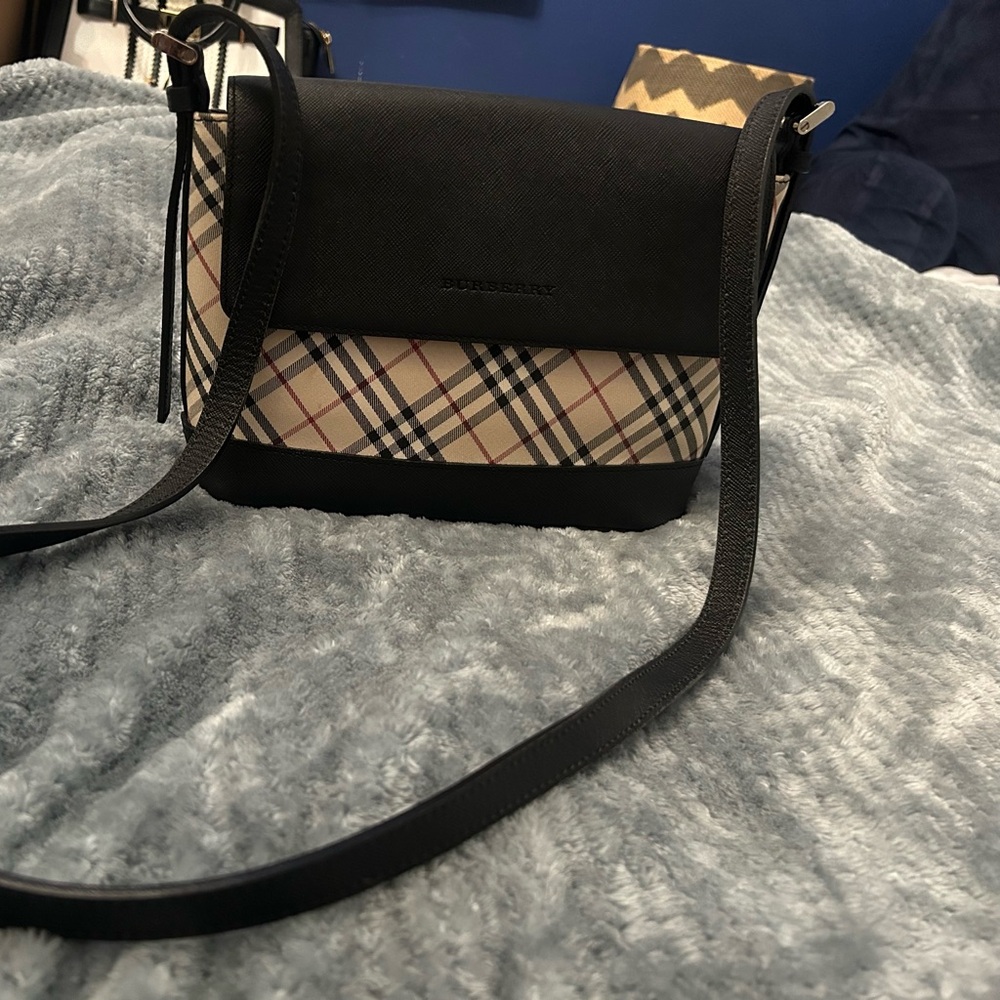 Burberry Black and Cream Check Crossbody Bag - Picture 5 of 15